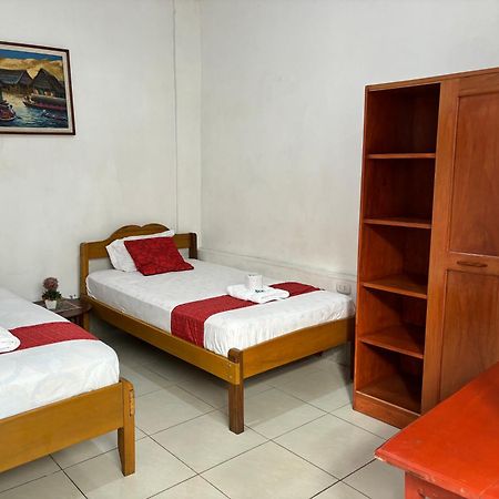 Hospedaje Casa Amazonica Iquitos Esterno foto