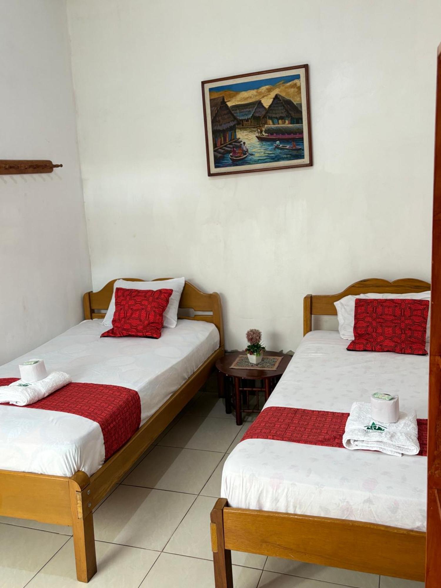 Hospedaje Casa Amazonica Iquitos Esterno foto