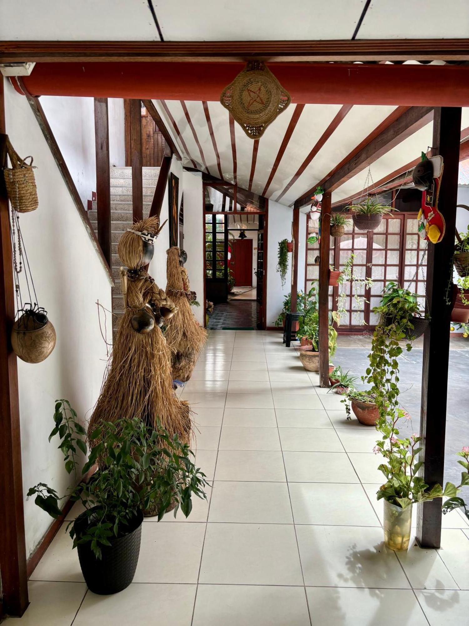 Hospedaje Casa Amazonica Iquitos Esterno foto